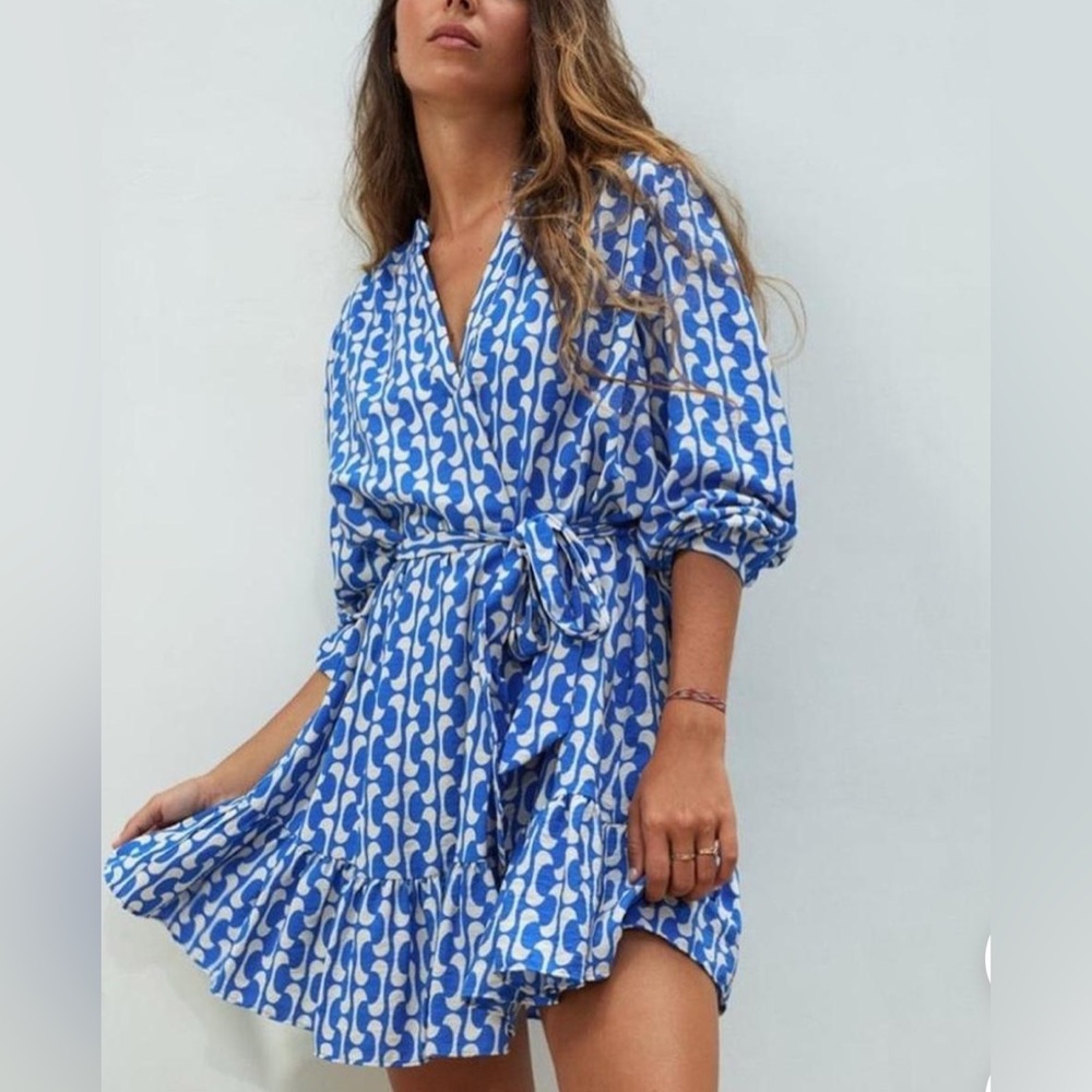 Zara Blue and White Wave Print Dress S